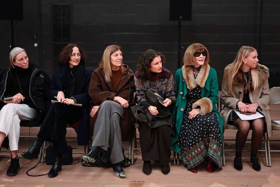 Anna Wintour and crew at the Marc Jacobs 2026 fashion show